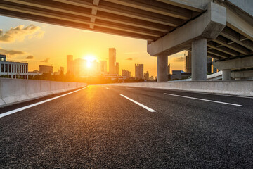 四年级下册品德如何避免冲突升级